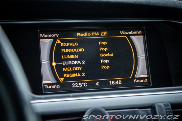 Audi A5 2.0 TDI DPF quattro Pres 2012