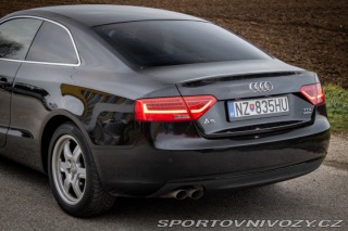 Audi A5 2.0 TDI DPF quattro Pres 2012