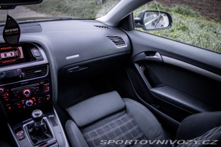 Audi A5 2.0 TDI DPF quattro Pres 2012