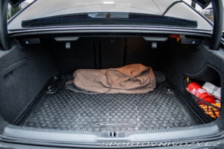 Audi A5 2.0 TDI DPF quattro Pres 2012