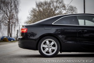 Audi A5 2.0 TDI DPF quattro Pres 2012