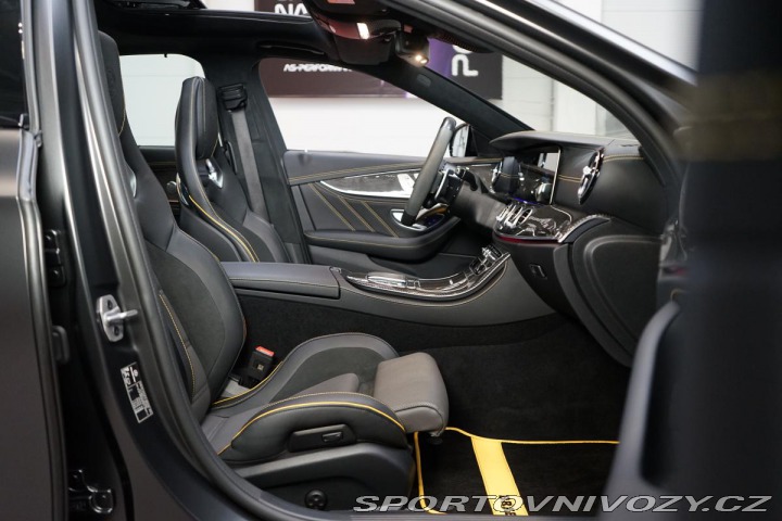 Mercedes-Benz E Brabus 800 4M Final-Editi 2023