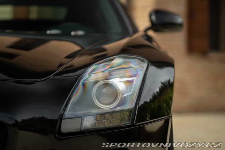 Mercedes-Benz SLS AMG Roadster 2011