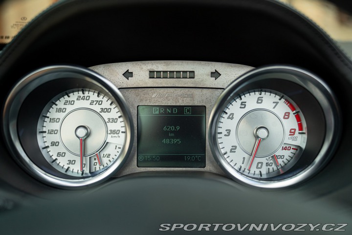 Mercedes-Benz SLS AMG Roadster 2011