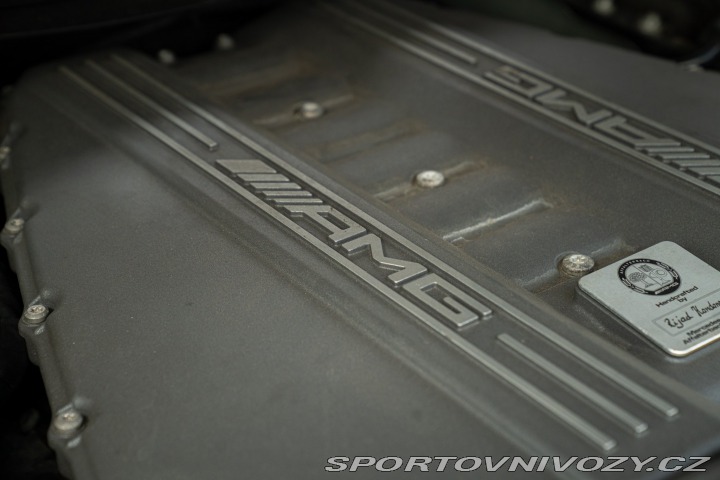 Mercedes-Benz SLS AMG Roadster 2011