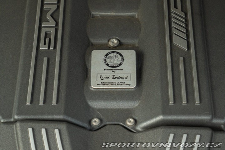 Mercedes-Benz SLS AMG Roadster 2011