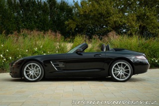 Mercedes-Benz SLS AMG Roadster 2011