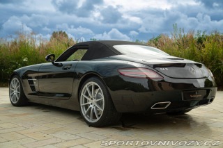Mercedes-Benz SLS AMG Roadster 2011