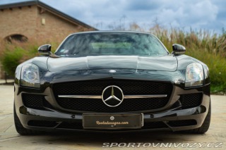 Mercedes-Benz SLS AMG Roadster 2011