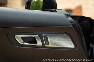 Mercedes-Benz SLS AMG Roadster 2011
