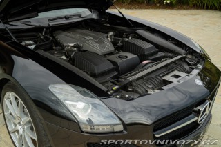 Mercedes-Benz SLS AMG Roadster 2011