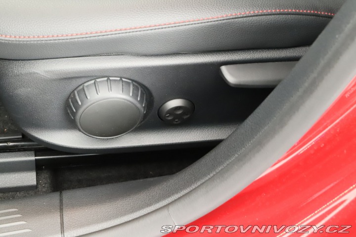 Mercedes-Benz A AMG Line A 220 4MATIC 2023