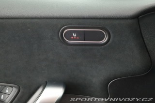 Mercedes-Benz A AMG Line A 220 4MATIC 2023