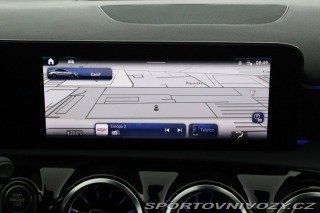 Mercedes-Benz A AMG Line A 220 4MATIC 2023