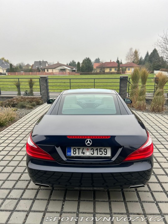 Mercedes-Benz SL SL 500 2012