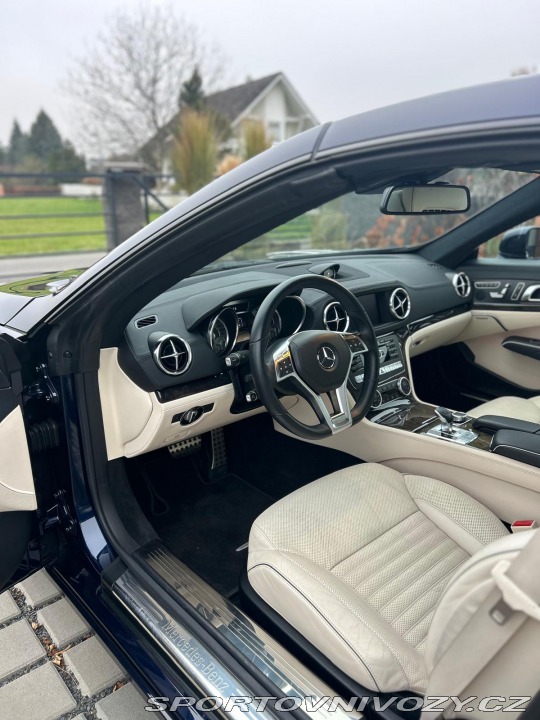 Mercedes-Benz SL SL 500 2012