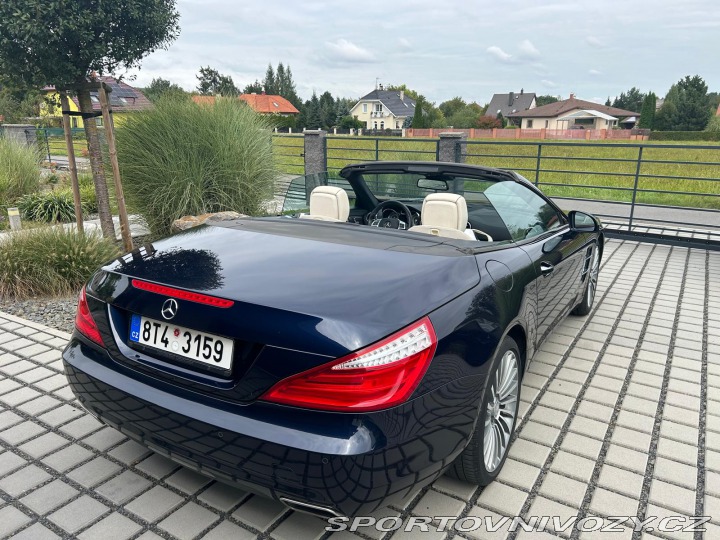 Mercedes-Benz SL SL 500 2012