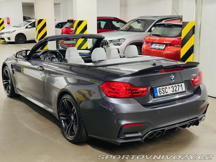 BMW M4  2015