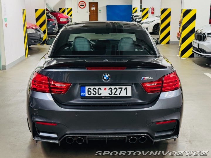 BMW M4  2015