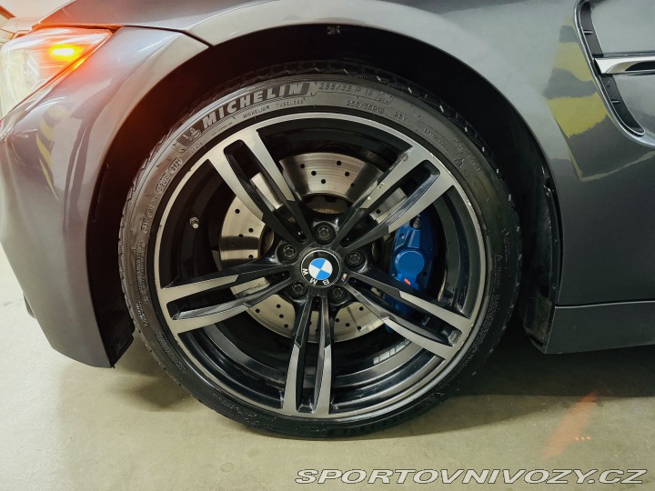 BMW M4  2015