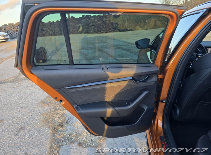 Škoda Octavia RS Maxton Design 2023