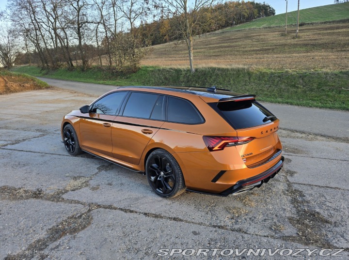 Škoda Octavia RS Maxton Design 2023