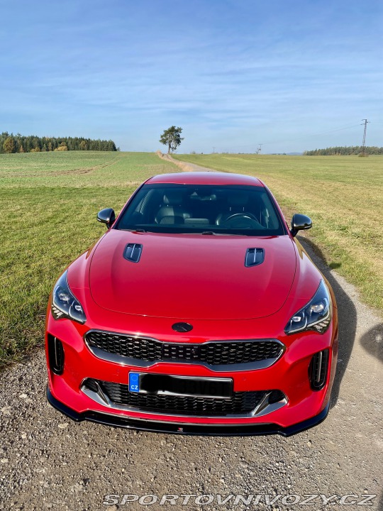 Kia Stinger GT 3,3 biturbo V6, ČR 2017