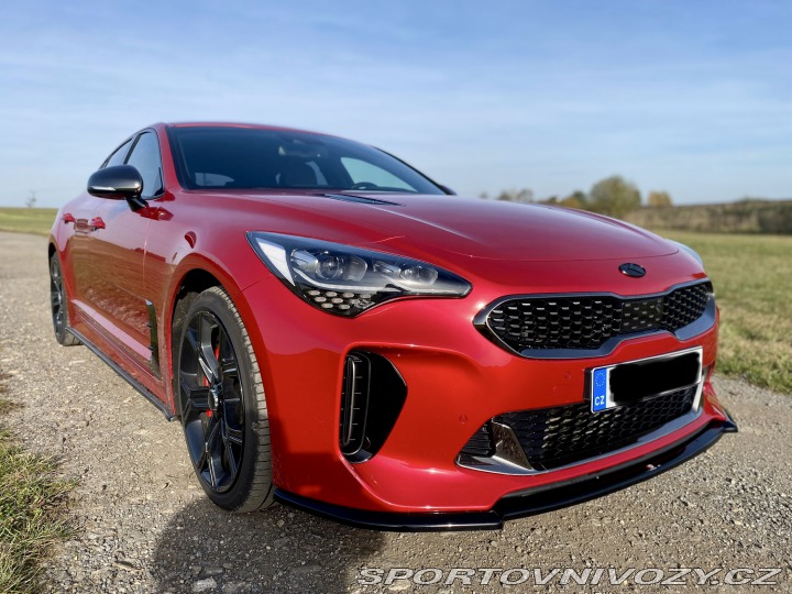 Kia Stinger GT 3,3 biturbo V6, ČR 2017