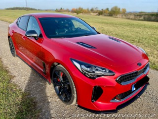 Kia Stinger GT 3,3 biturbo V6, ČR 2017
