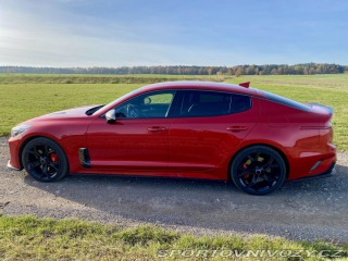 Kia Stinger GT 3,3 biturbo V6, ČR 2017