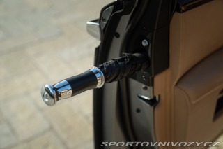 Rolls Royce Ghost  2013