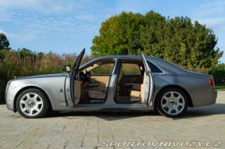 Rolls Royce Ghost  2013