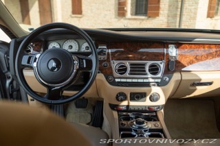 Rolls Royce Ghost  2013