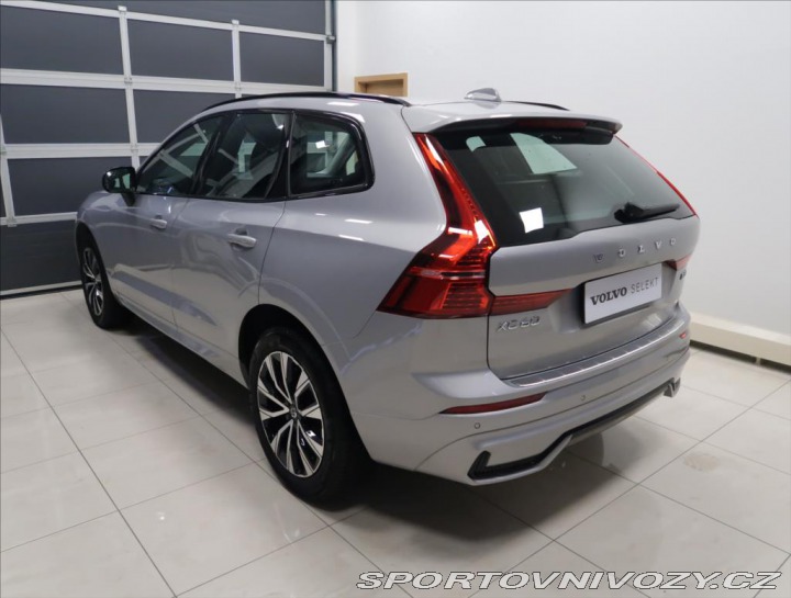 Volvo Ostatní modely XC60 2,0 B5 AWD AUT Plus POLES 2024
