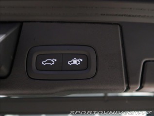 Volvo Ostatní modely XC60 2,0 B5 AWD AUT Plus POLES 2024