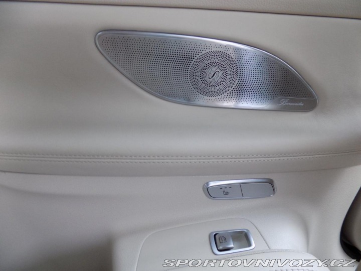 Mercedes-Benz E 400d/AMG-Line/4-M/PANO/ 2019