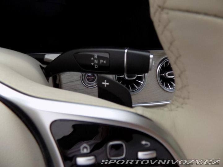 Mercedes-Benz E 400d/AMG-Line/4-M/PANO/ 2019