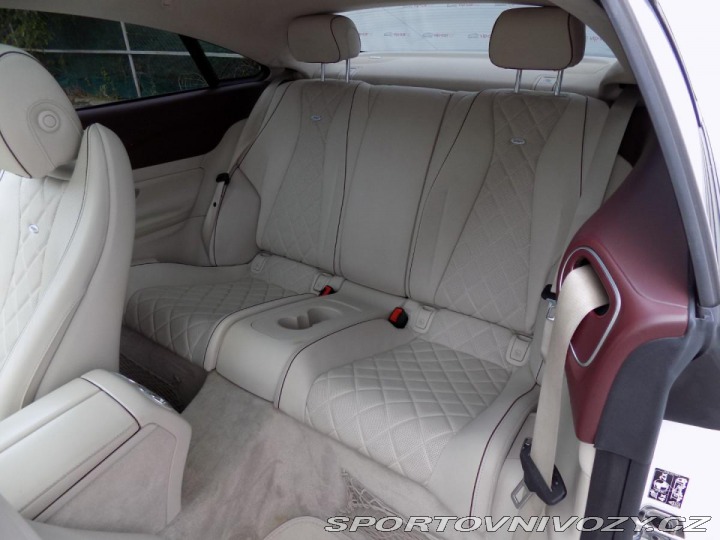 Mercedes-Benz E 400d/AMG-Line/4-M/PANO/ 2019