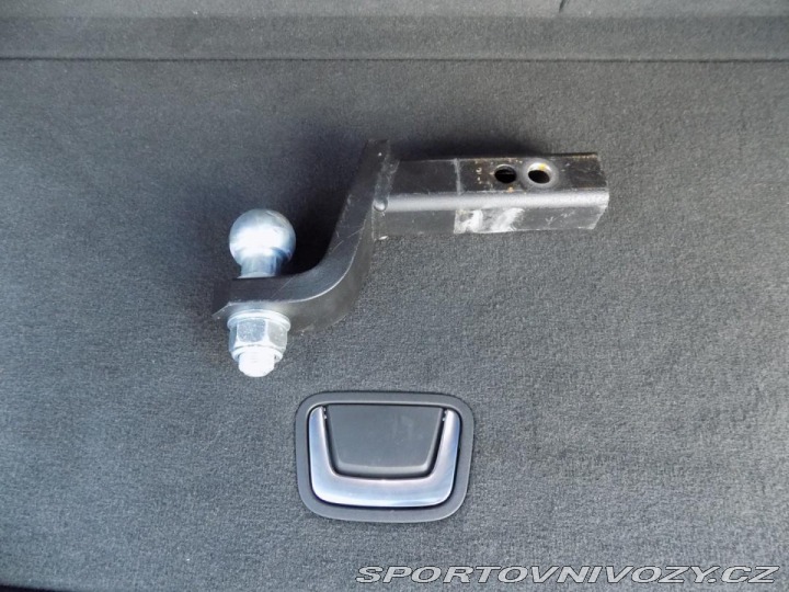 Ostatní značky Ostatní modely Cadillac Escalade 6.2/V8/4WD/Sport Platinum 2022