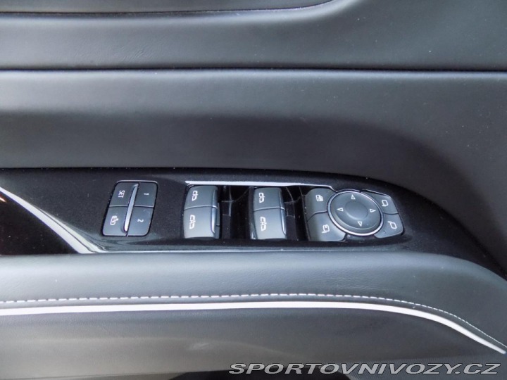 Ostatní značky Ostatní modely Cadillac Escalade 6.2/V8/4WD/Sport Platinum 2022