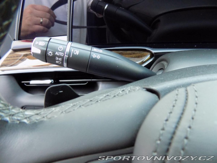 Ostatní značky Ostatní modely Cadillac Escalade 6.2/V8/4WD/Sport Platinum 2022