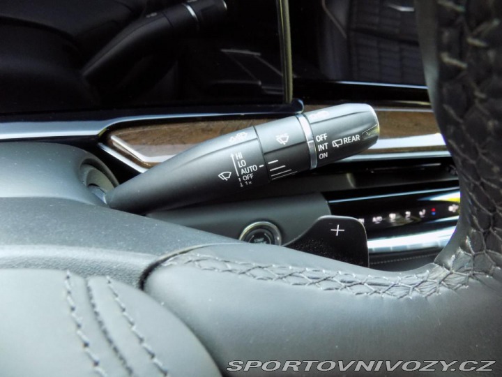 Ostatní značky Ostatní modely Cadillac Escalade 6.2/V8/4WD/Sport Platinum 2022
