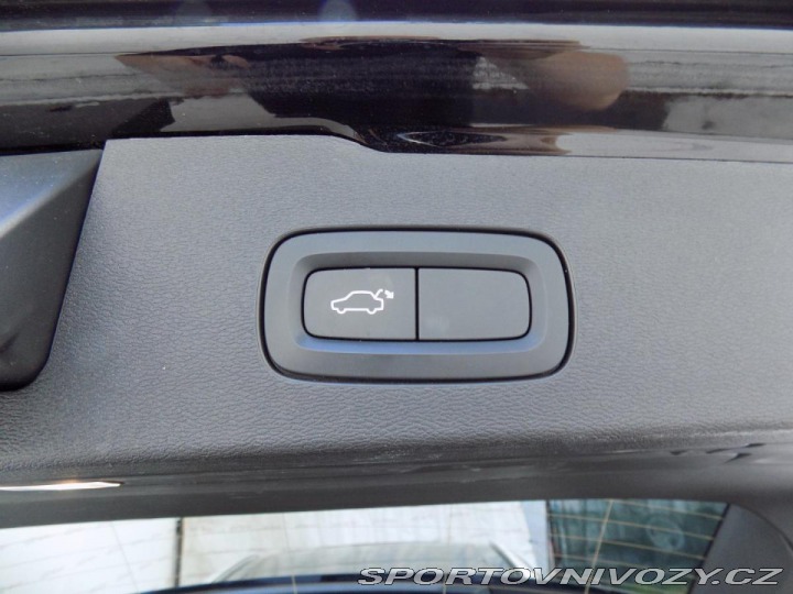 Volvo V60 T8/AWD/Recharge/Inscrip/P 2020