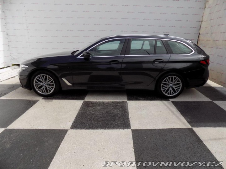 BMW 5 530e/xDrive/Full-LED/DPH/ 2021