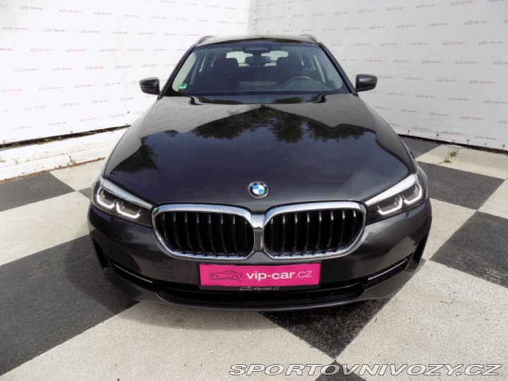 BMW 5 530e/xDrive/Full-LED/DPH/ 2021