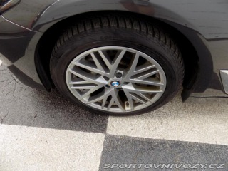 BMW 5 530e/xDrive/Full-LED/DPH/ 2021