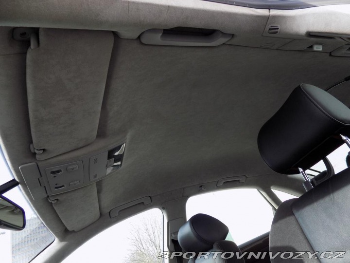 Audi S6 4.2/4x4/Bi-xenon/NAVI/ 2003