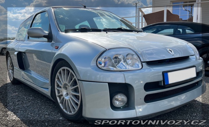 Renault Clio Sport V6 Phase 1 2002