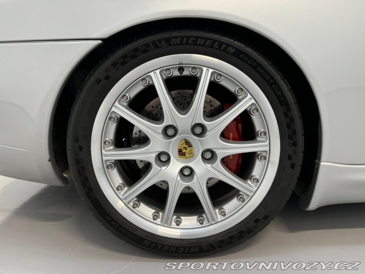 Porsche 911 GT3 2000