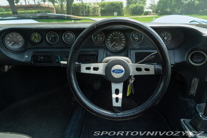 Ford GT 40 REPLICA LIVREA LE MANS 1966 GULF 1978